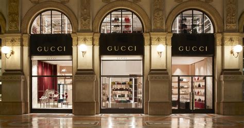 negozio gucci di padova|Negozio GUCCI a PADOVA in Via Emanuele Filiberto di Savoia 1.